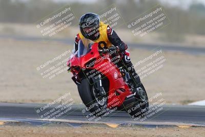 media/Mar-02-2025-Race Pace (Sun) [[8bec80ae00]]/4-Vested (Turn 7) 10am/